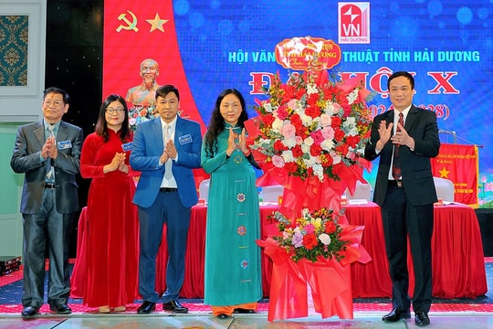 Văn học nghệ thuật cần phản ánh chân thực, sâu sắc, toàn diện về Hải Dương