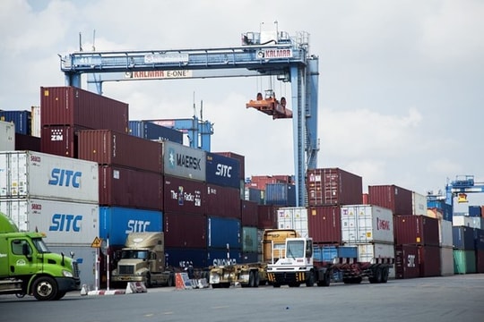 Vietnam's trade surplus reaches 4.72 billion USD in Jan-Feb