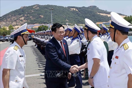 Chủ tịch Quốc hội động thổ khởi công dự án giao thông và thăm một số đơn vị của tỉnh Khánh Hòa