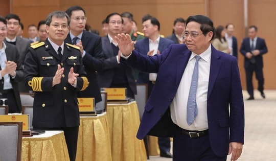 Thủ tướng yêu cầu tái cấu trúc các doanh nghiệp nhà nước để tăng tính chủ động