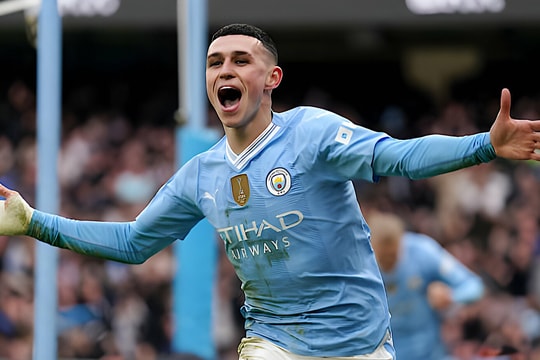 Foden xuất sắc, Man City thắng ngược Man Utd tại giải Ngoại Hạng Anh