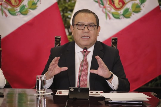 Thủ tướng Peru Otarola từ chức giữa lúc bị cáo buộc lạm dụng chức quyền