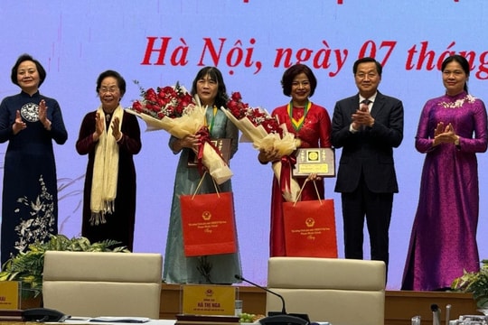 Hai nhà khoa học nữ thắng giải Kovalevskaia 2023