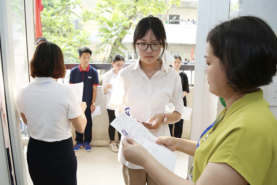 Những chứng chỉ ngoại ngữ nào được tính 10 điểm tiếng Anh thi tốt nghiệp THPT?