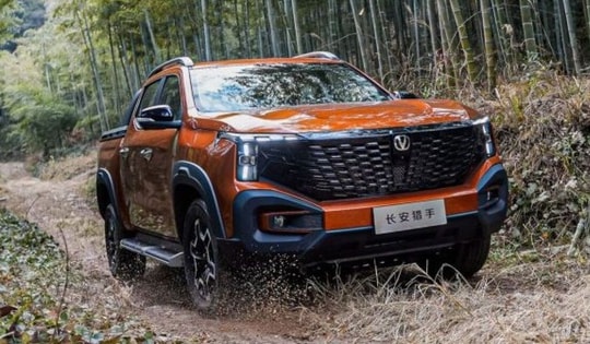 Bán tải điện tầm xa đầu tiên trên thế giới: Đi hơn 1.000 km mới cần sạc
