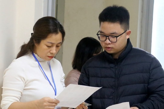 Hàng trăm thí sinh phải dừng thi đánh giá tư duy của Đại học Bách khoa Hà Nội vì mất internet