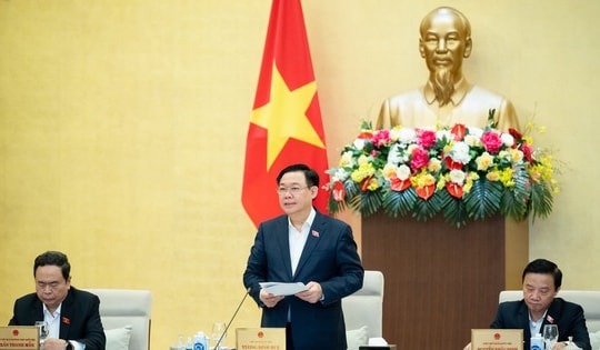 Ủy ban Thường vụ Quốc hội sẽ xem xét công tác nhân sự, chất vấn 2 bộ trưởng