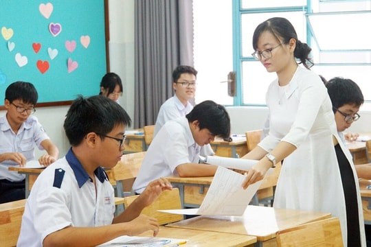 Bộ Giáo dục và Đào tạo tuýt còi, nhiều địa phương đồng loạt sửa phương án thi vào lớp 10