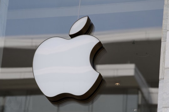 Apple cho phép người dùng EU tải ứng dụng ngoài kho App Store