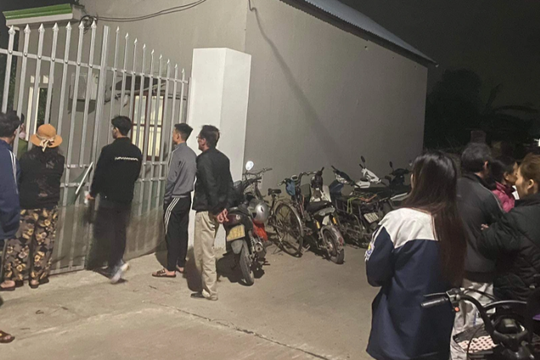 Chồng sát hại vợ trong đêm ở Hà Nội