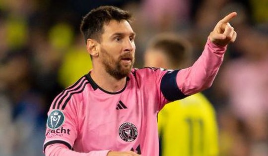 Messi ghi 1 bàn và 1 pha kiến tạo giúp Inter Miami vào tứ kết Champions Cup