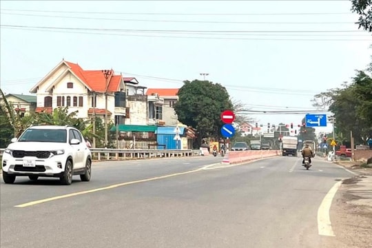 Nguy hiểm nút giao đường tỉnh 391 và đại lộ Võ Văn Kiệt
