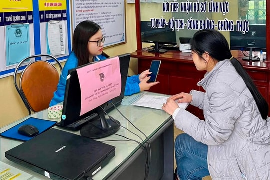 Tuổi trẻ Hải Dương đồng loạt tham gia “Ngày thứ bảy tình nguyện giải quyết thủ tục hành chính cho nhân dân"