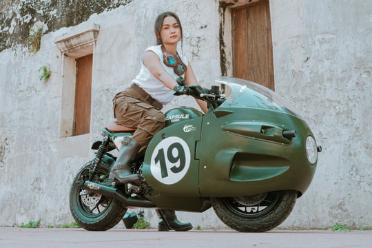Độc đáo Honda Monkey hóa siêu mô tô trong "7 Viên Ngọc Rồng"