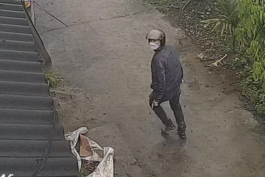 Kẻ gian đột nhập khu vực chuyển đổi lấy trộm vật nuôi