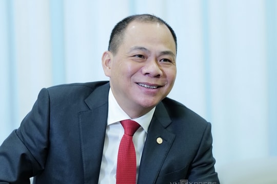 Ông Phạm Nhật Vượng lập công ty phát triển trạm sạc