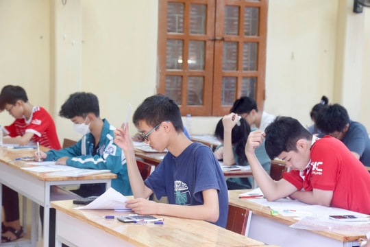 Hải Dương bỏ cộng điểm khuyến khích thi vào lớp 10 Trường THPT chuyên Nguyễn Trãi