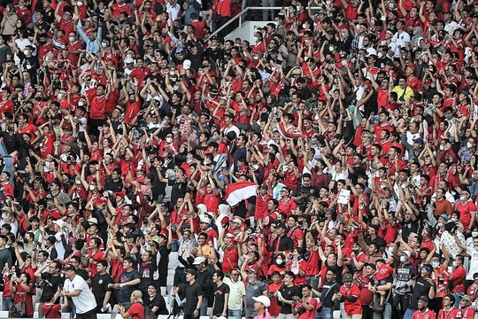 "Cháy vé" trận Việt Nam – Indonesia ở sân Bung Karno