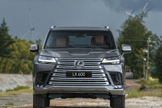 Toyota Việt Nam triệu hồi gần 1.330 xe Land Cruiser 300 và Lexus LX600