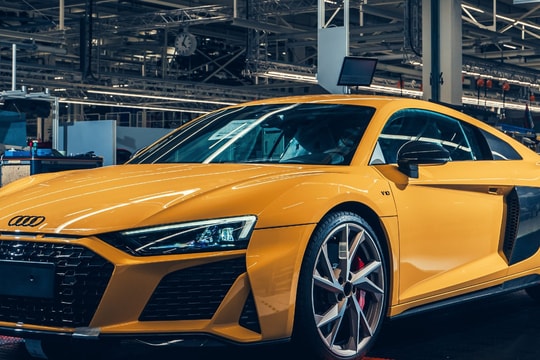 Siêu xe Audi R8 vừa được ông Đặng Lê Nguyên Vũ mua chính thức bị khai tử