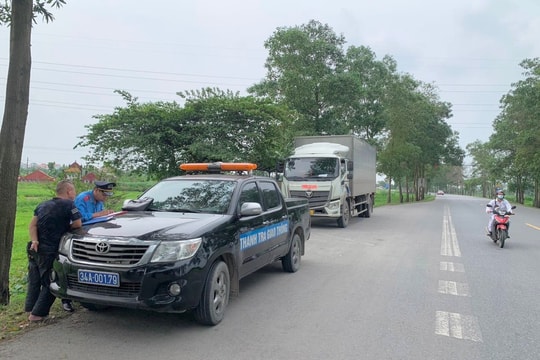 Thanh tra giao thông Hải Dương xử phạt 49 trường hợp vi phạm trật tự an toàn giao thông