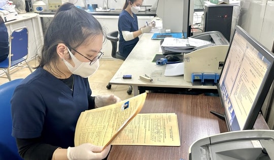 Không có chuyện bỏ giấy khám sức khỏe khi thi bằng lái xe