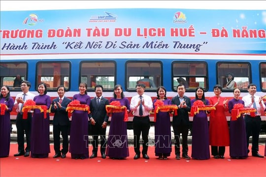 Khai trương đoàn tàu "Kết nối di sản miền Trung"