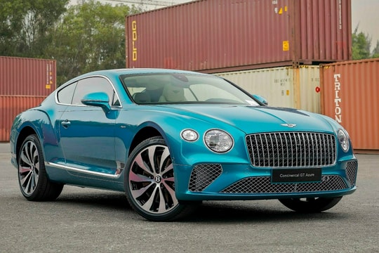Coupe siêu sang Bentley Continental GT Azure giá gần 22 tỷ đồng