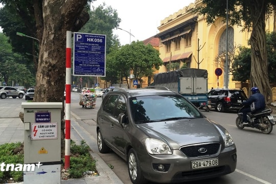 Hà Nội thí điểm trông giữ xe thông minh không dùng tiền mặt từ ngày 15/4