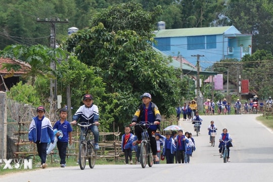 Về vùng căn cứ cách mạng Mường Phăng