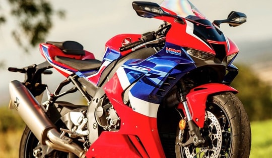 Triệu hồi hơn 220 chiếc Honda Gold Wing và CBR1000RR
