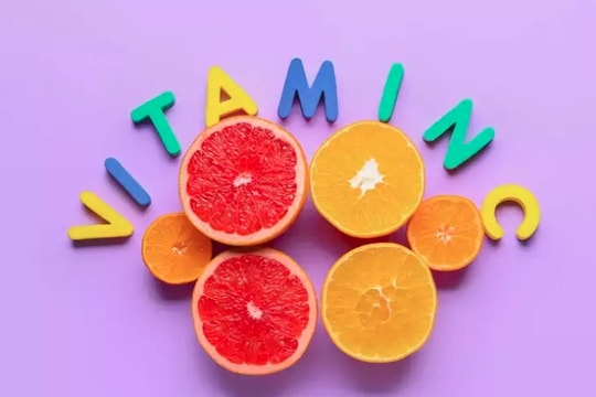 Tại sao chúng ta nên ăn trái cây giàu Vitamin C vào mùa hè?