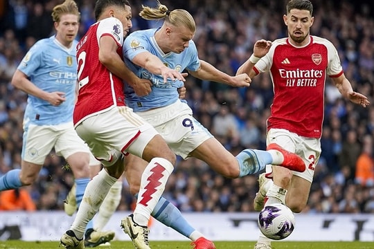 Man City và Arsenal níu chân nhau ở Ngoại hạng Anh