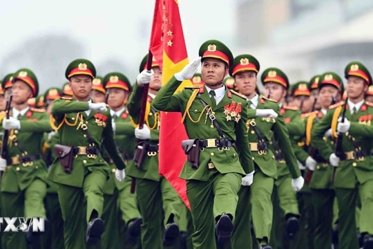 Tổng duyệt lần thứ nhất kỷ niệm 50 năm lực lượng cảnh sát cơ động