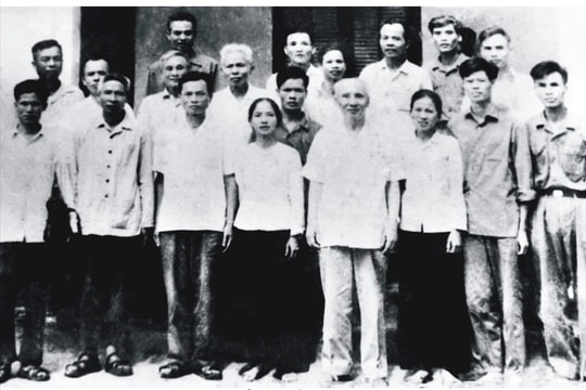 Truyền thống gia đình, quê hương bồi đắp bản lĩnh của Anh Cả Nguyễn Lương Bằng(*)