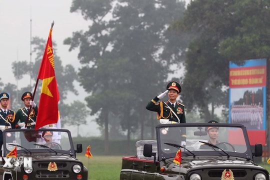 Kiểm tra hợp luyện diễu binh, diễu hành kỷ niệm 70 năm Chiến thắng Điện Biên Phủ