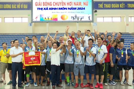 Phường Minh Tân nhất cả 2 nội dung nam, nữ Giải bóng chuyền hơi thị xã Kinh Môn 2024