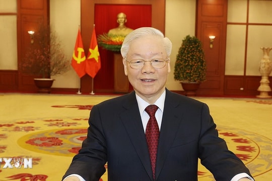 Tổng Bí thư Nguyễn Phú Trọng gửi thư chúc mừng năm mới hai nước Lào và Campuchia