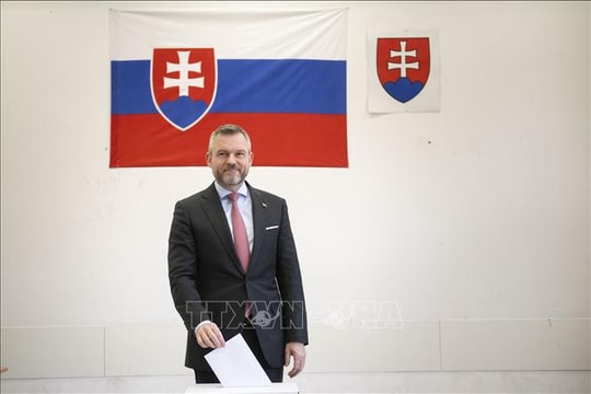 Slovakia bầu cử tổng thống vòng hai