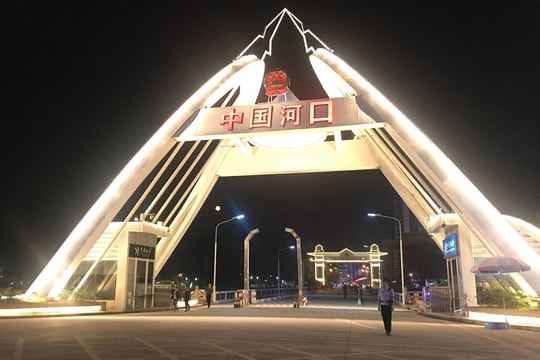 Tour du lịch nào ở Trung Quốc không cần hộ chiếu?