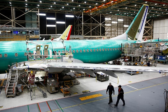 Hỗn loạn trong nhà máy Boeing trước sự cố máy bay bung thân