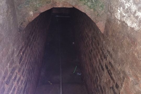 Bảo vệ hầm đình Đông