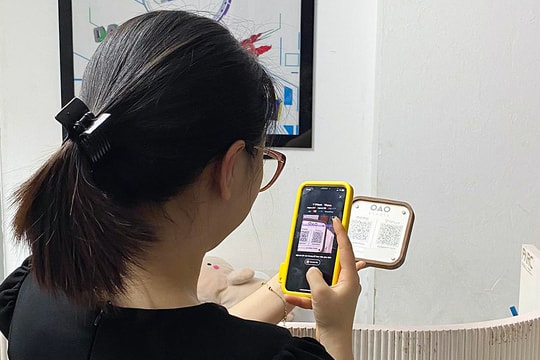 Gánh nợ vì chuyển khoản không kiểm soát