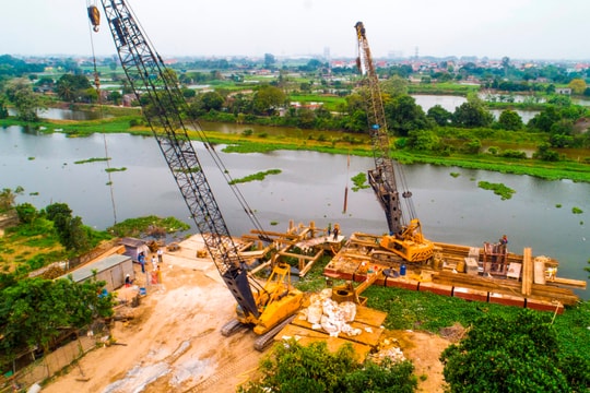 Cận cảnh thi công cầu và đường dẫn cầu Cậy ở Hải Dương