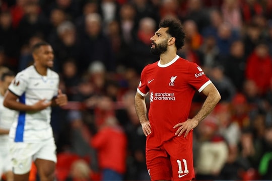 Liverpool thua sốc Atalanta ở tứ kết Europa League