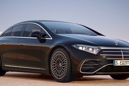 Xe điện Mercedes EQS phiên bản cập nhật bị chê xấu hơn phiên bản cũ