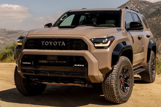 Toyota 4Runner thế hệ mới thay đổi toàn diện