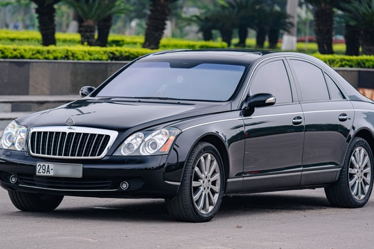 Xe siêu sang hàng hiếm Maybach 57S mỗi năm lăn bánh rớt luôn 1 tỷ đồng