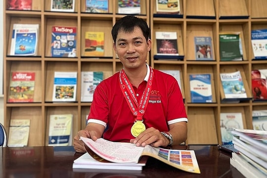 Sinh viên 38 tuổi đoạt giải đặc biệt Olympic toán học toàn quốc