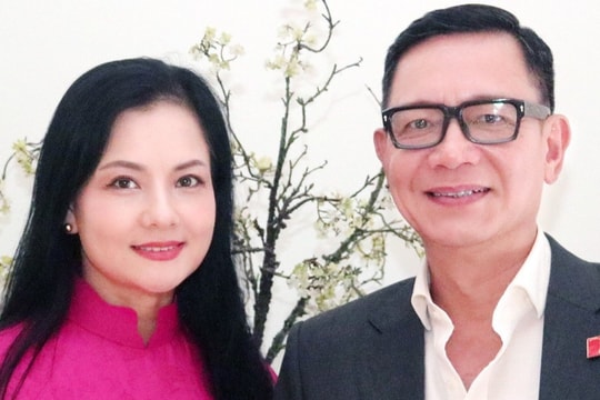 Nghệ sĩ Nhân dân Thu Quế đóng cùng chồng đại tá quân đội trong 'Trạm cứu hộ trái tim'